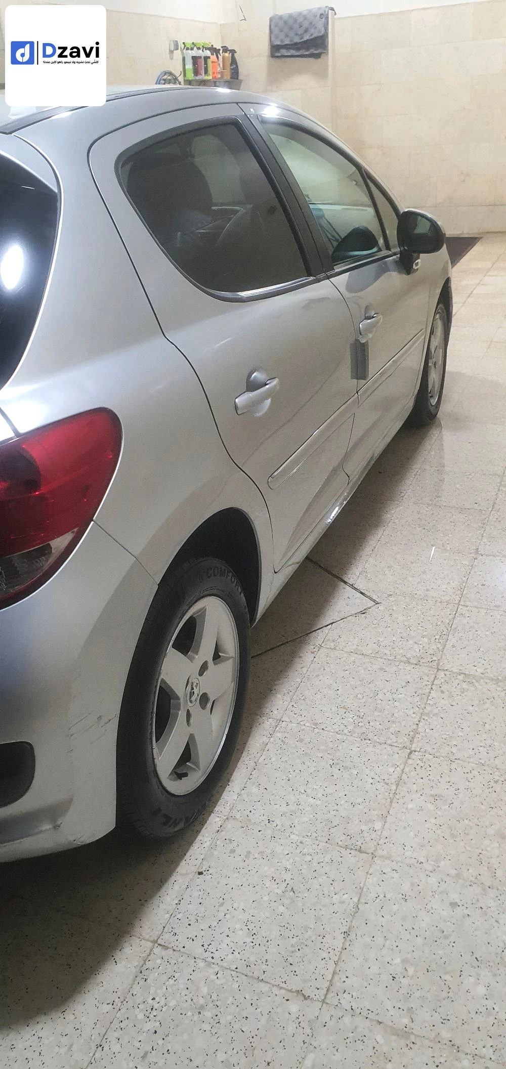 Voitures Peugeot à 19 SETIF