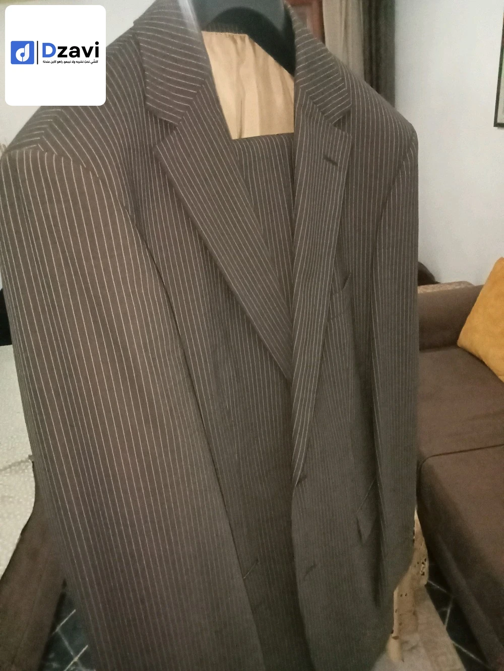 Costumes, manteaux et vestes à vendre à 16 ALGER