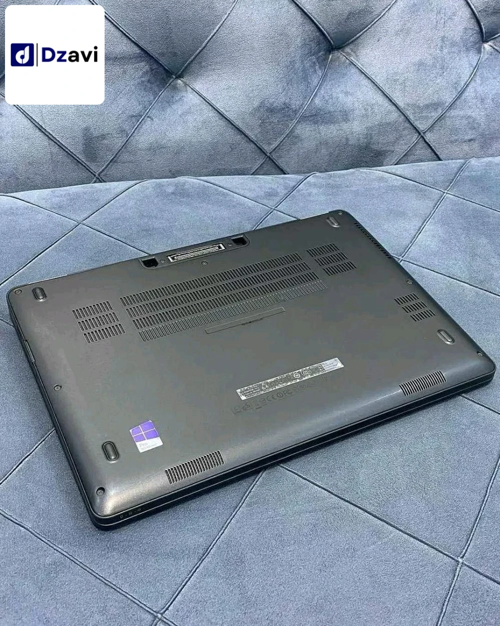 DEEL 7470 TACTILE i5 6em __________ Référence et caractéristiques_____ ✅️ Marque: DEEL Latitude 7470 ✅Processeur: i5 6em génération ✅RAM : 8 GB ⚡️⚡️ ✅Stockage: 256 ssd nvme extensible ✨️ ✅Écran 14 pouce FHD TACTILE ???? ✅Batterie +3 HEURES ✔️ ✅ Chargeur o