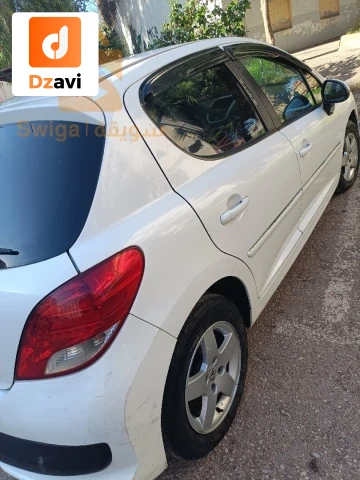 Peugeot À vendre à 16 ALGER