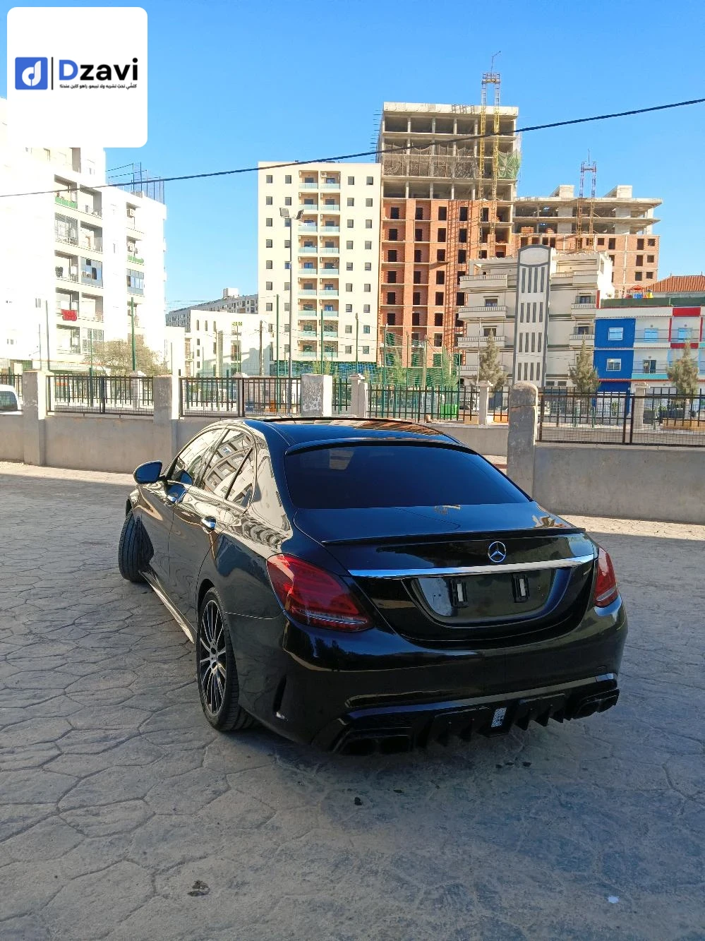 Voitures Mercedes à 31 ORAN