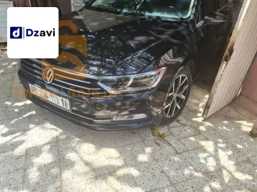 Renault À louer à 16 ALGER