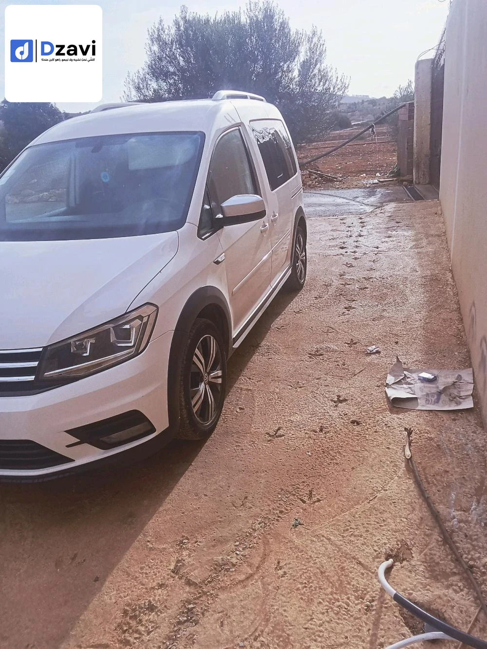 Voitures Volkswagen à 27 MOSTAGANEM