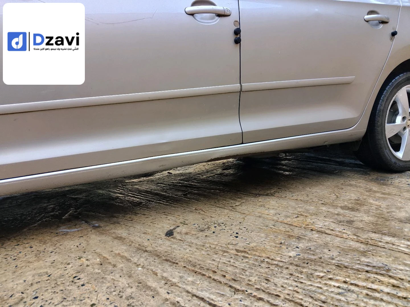 Voitures Skoda à 42 TIPAZA