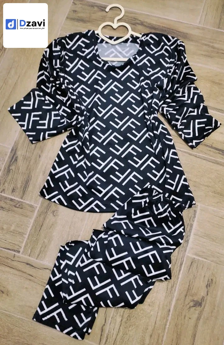 Vêtements de détente et vêtements de nuit à vendre à 25 CONSTANTINE
