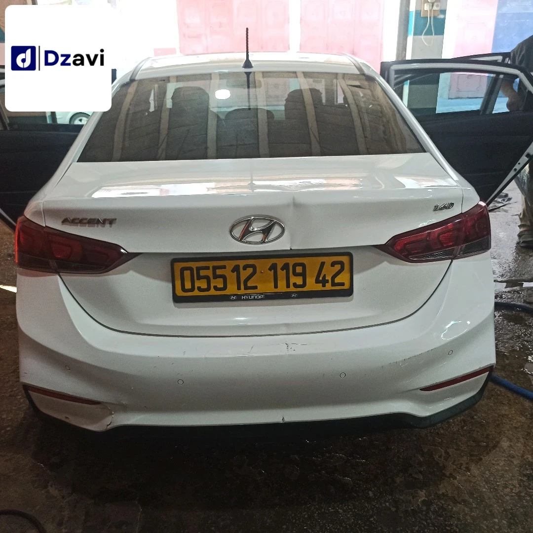 Hyundai À vendre à 42 TIPAZA