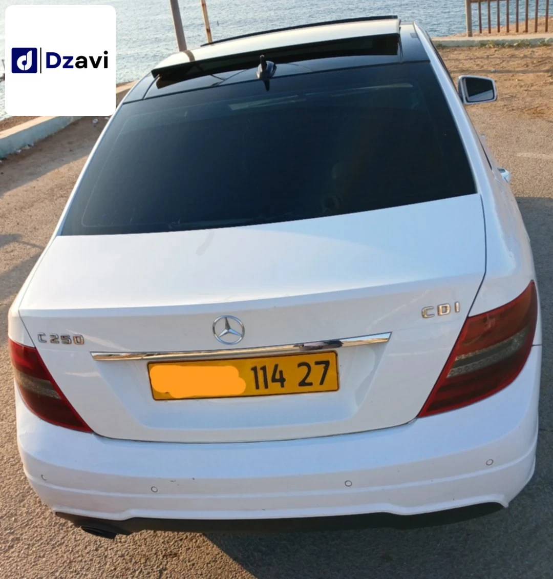 Mercedes À vendre à 27 MOSTAGANEM