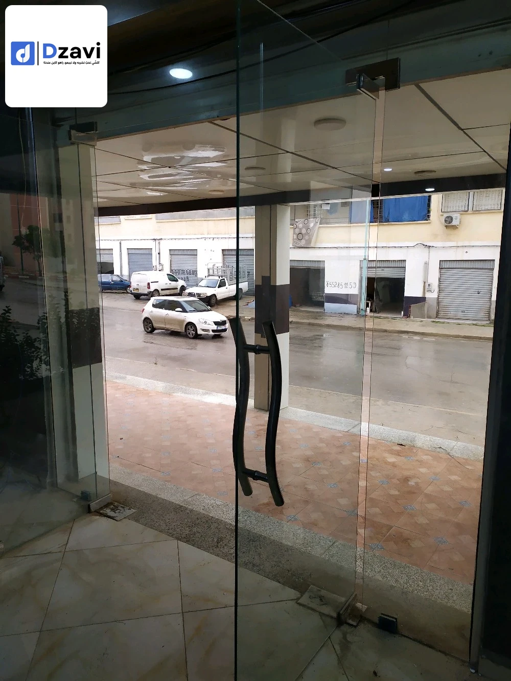 Magasins À vendre à 25 CONSTANTINE superficie 58 m2