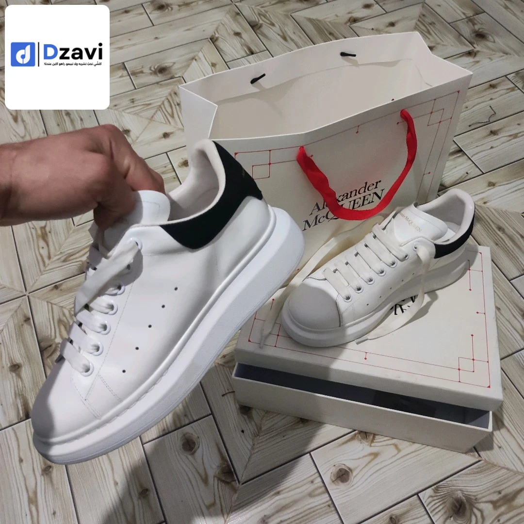 Chaussure à vendre à 42 TIPAZA