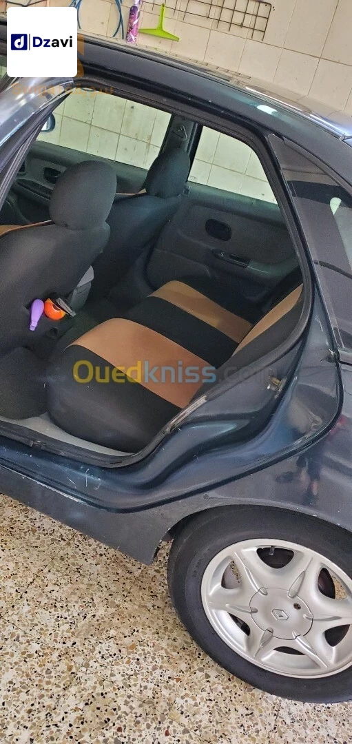 Renault À vendre à 17 DJELFA