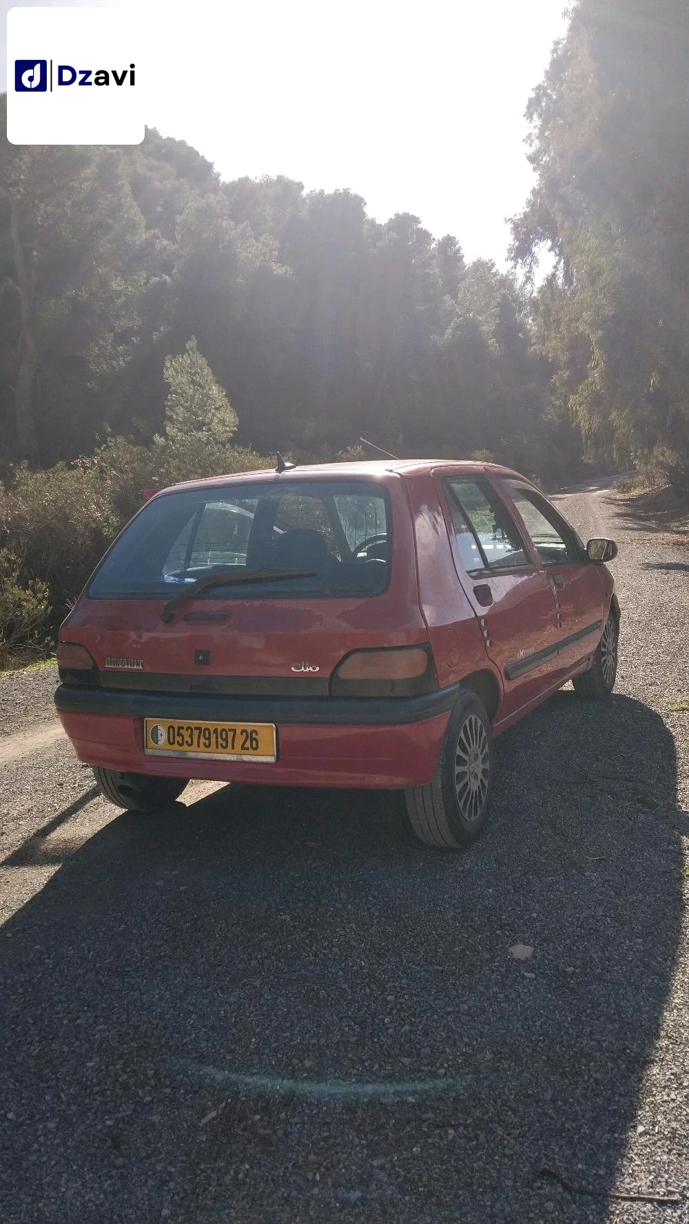 Renault À vendre à 26 MEDEA