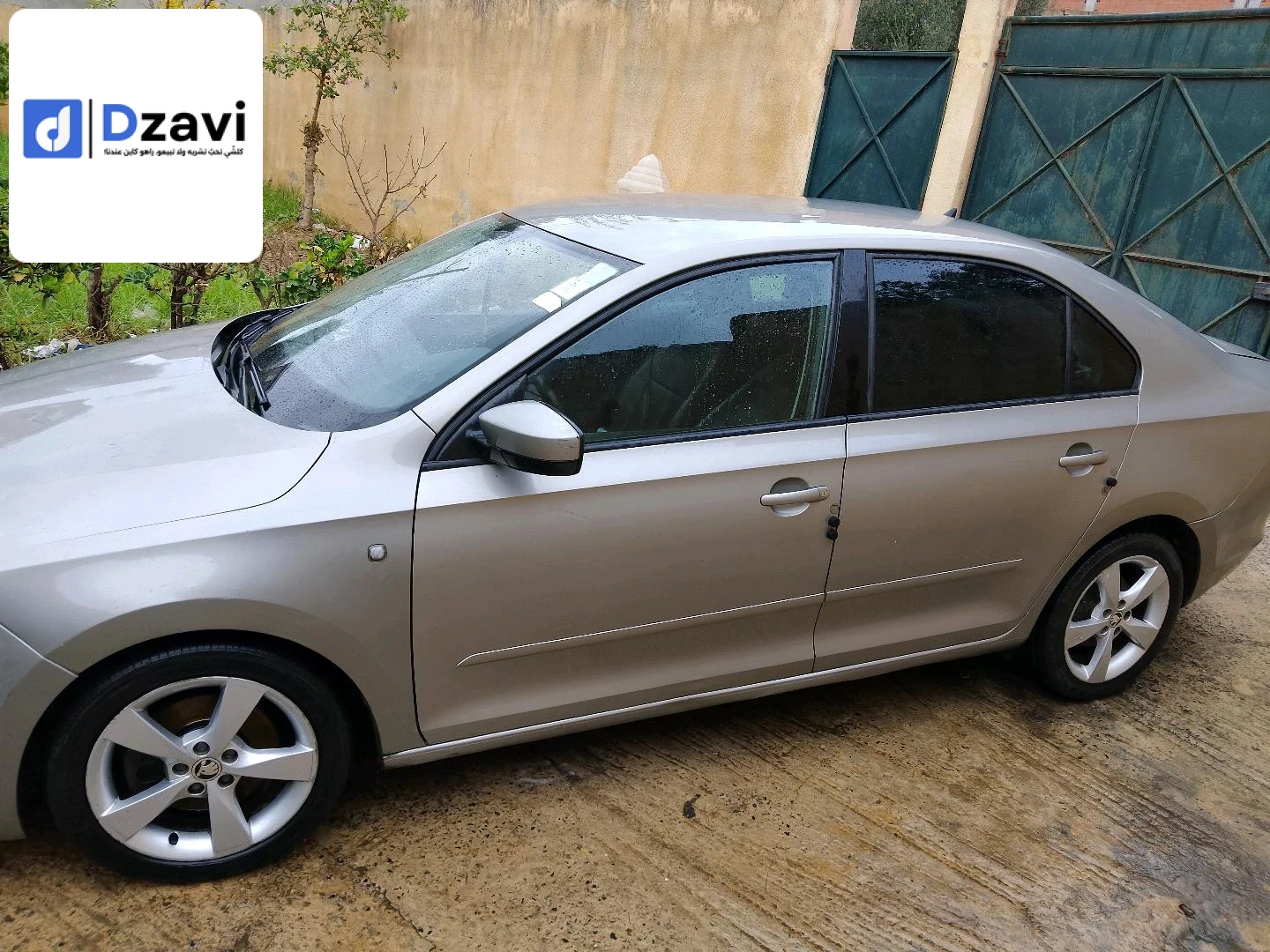 Voitures Skoda à 42 TIPAZA