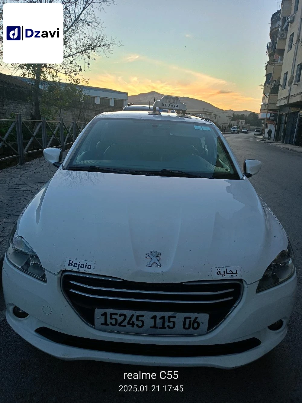 Peugeot À vendre à 6 BEJAIA