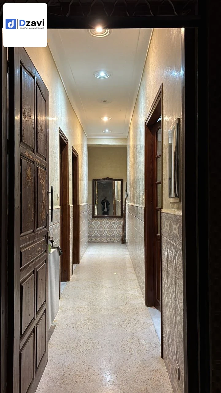 طوابل مع كراسة للاعراس للبيع 