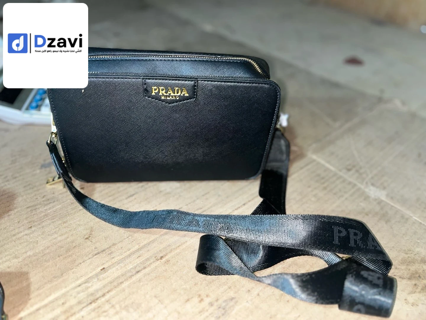 Portefeuilles et sacs à vendre à 44 AIN DEFLA