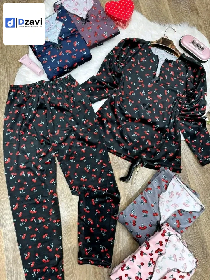 Vêtements de détente et vêtements de nuit à vendre à 25 CONSTANTINE