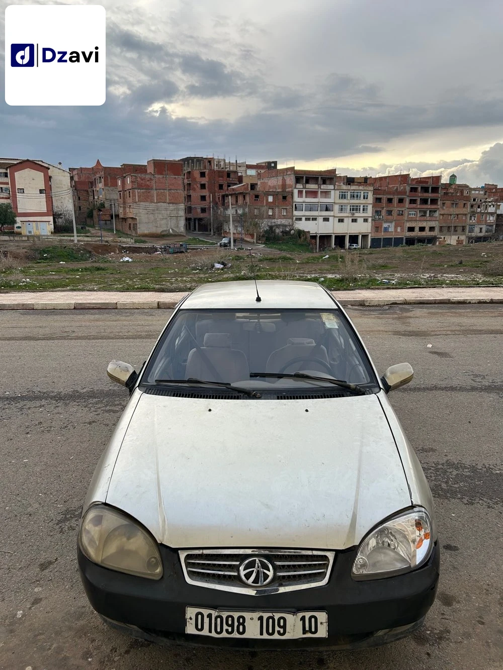 Hyundai À vendre à 10 BOUIRA