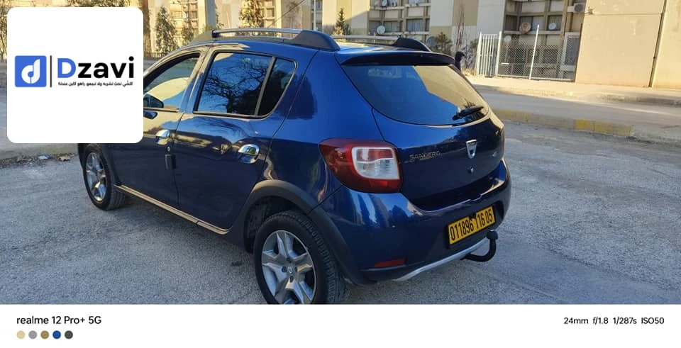 Voitures Dacia à 5 BATNA