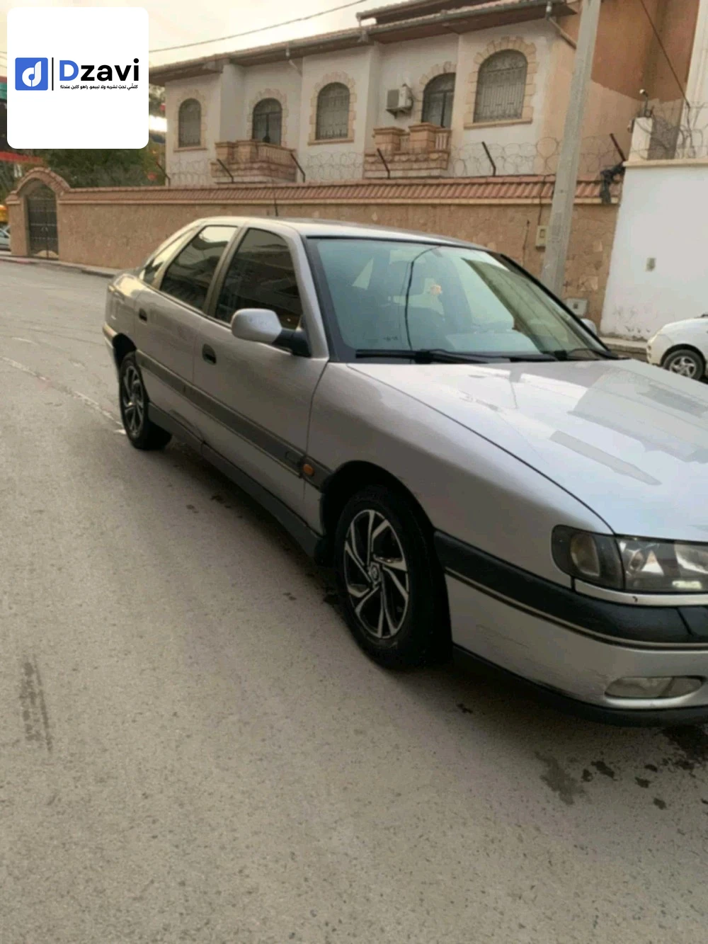 Voitures Renault à 5 BATNA