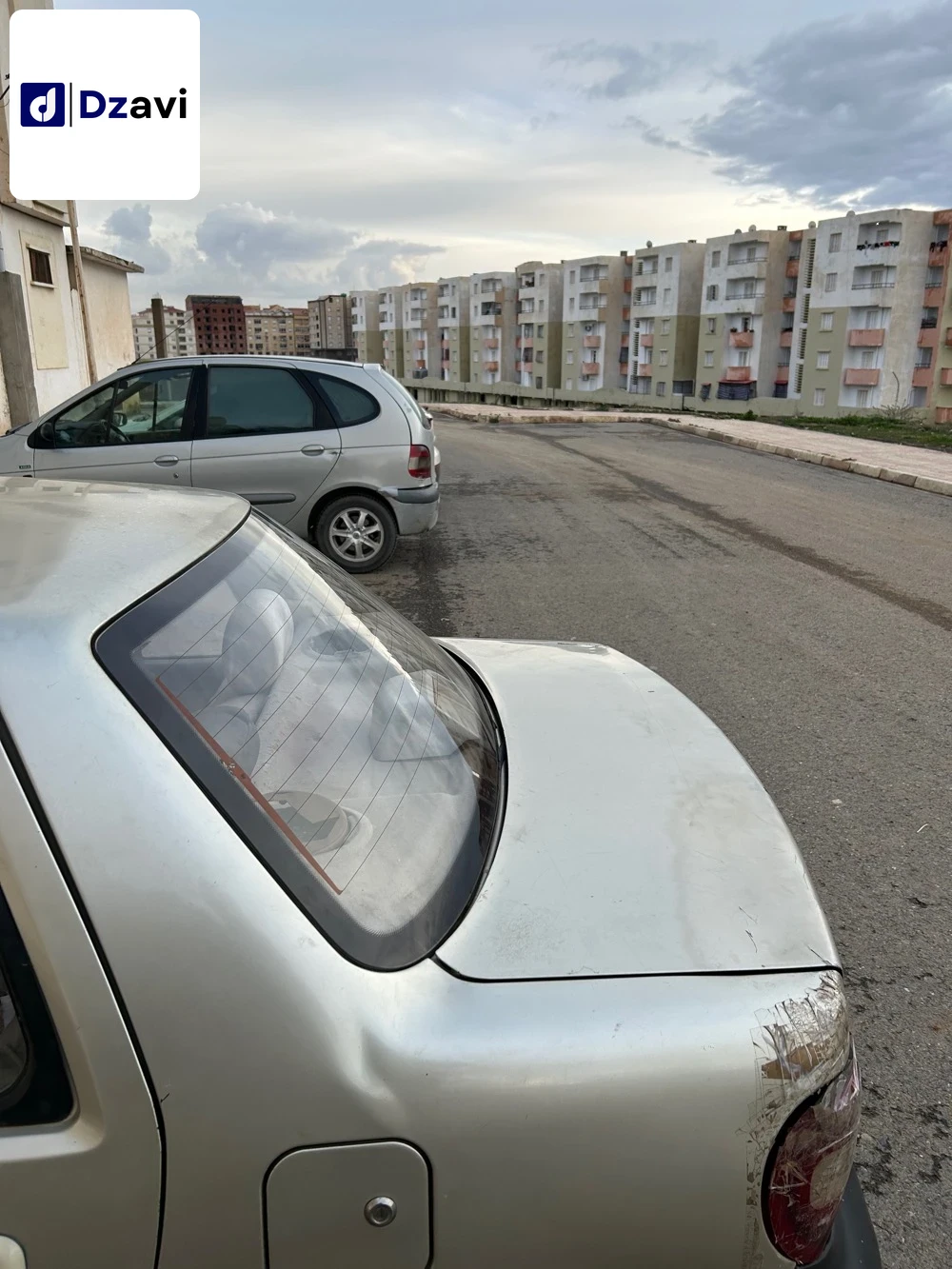 Hyundai À vendre à 10 BOUIRA