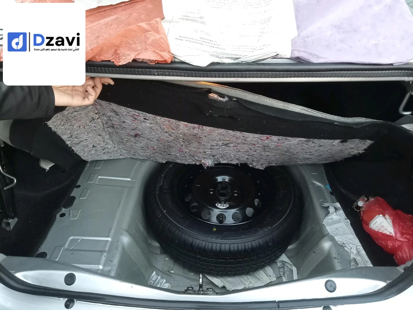 Voitures Renault à 27 MOSTAGANEM