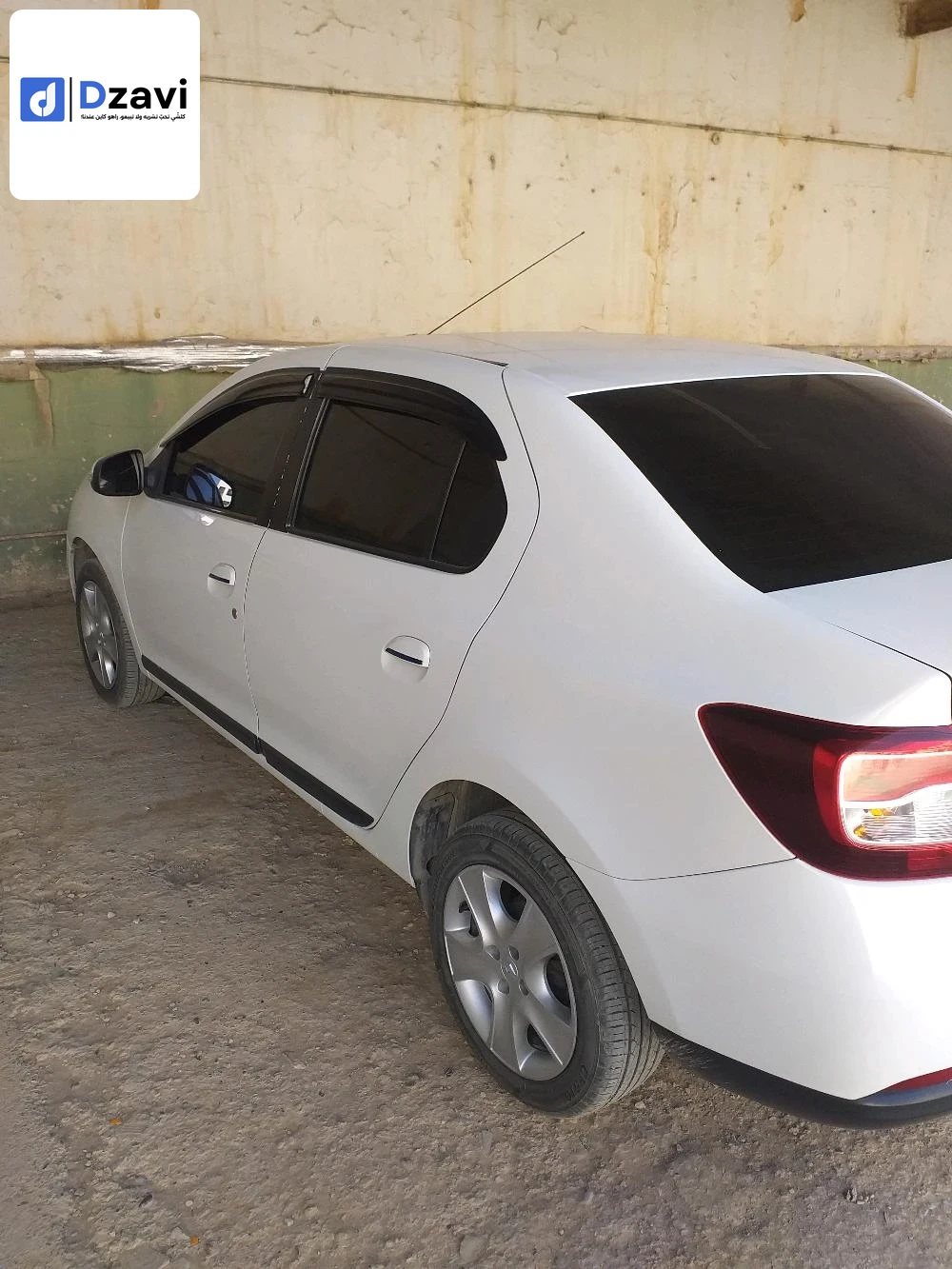 Voitures Renault à 34 BORDJ BOU ARRERIDJ