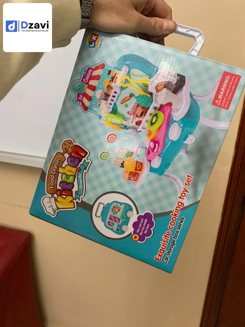 divers produits de bébé
