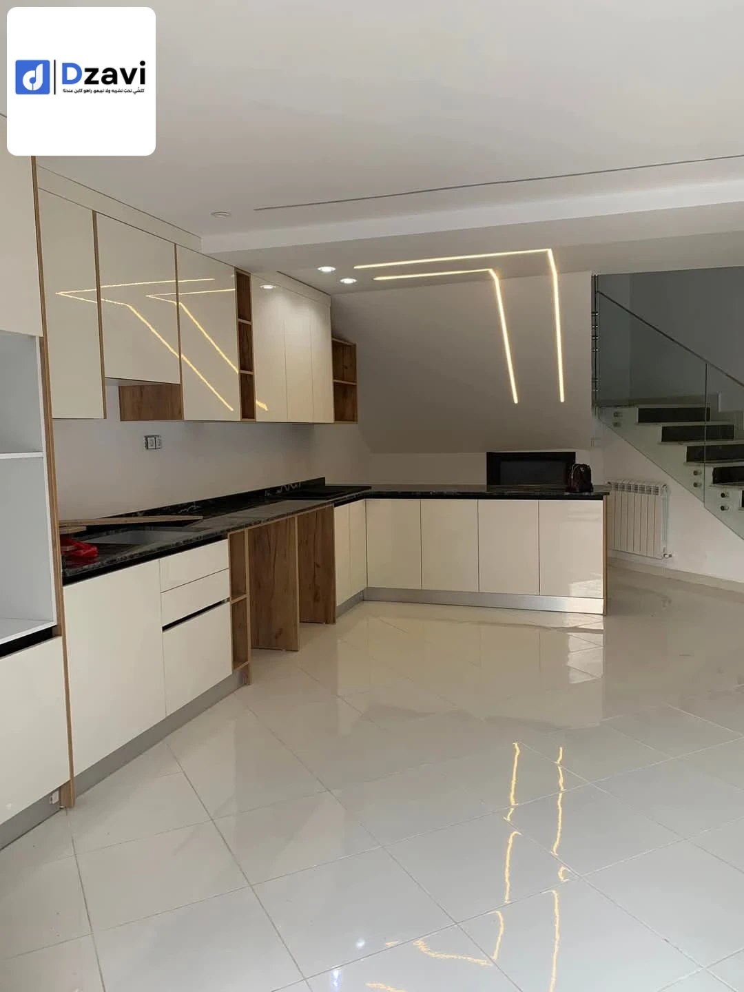 Villas À vendre à 16 ALGER superficie 550 m2