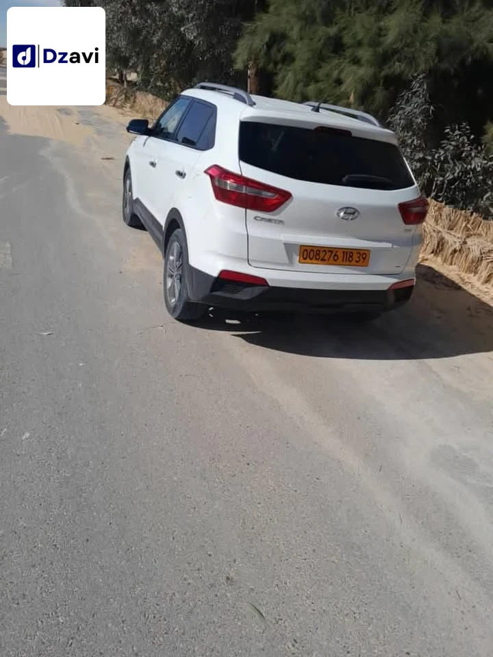 Hyundai À vendre à 39 EL OUED