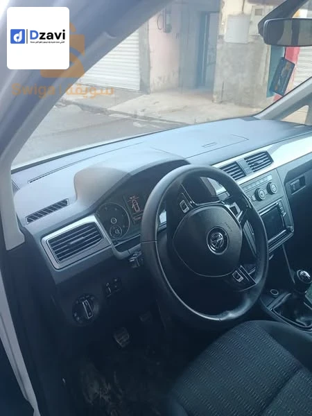 Voitures Volkswagen à 6 BEJAIA
