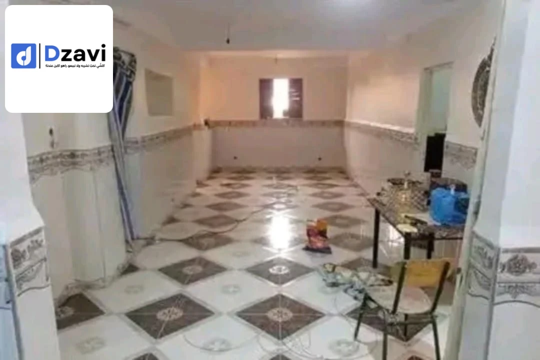 Maisons Traditionnelles À vendre à 11 TAMANRASSET superficie 135 m2