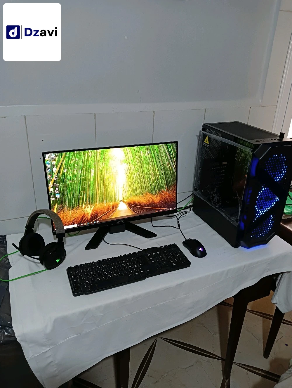 Pc gamer : توصيل متوفر لكل الولايات ???????????? -Écran acer 24 pouces .75hz display port. + 2 HDMI porte. 1080p + Haut-parleurs internes. -Boitier Twins 3 fan RGB -Carte mère asus B450m-A fiha 4 slot pour ram -Processeur Ryzen 3 2200g Vega 8 + fan -Ram 1