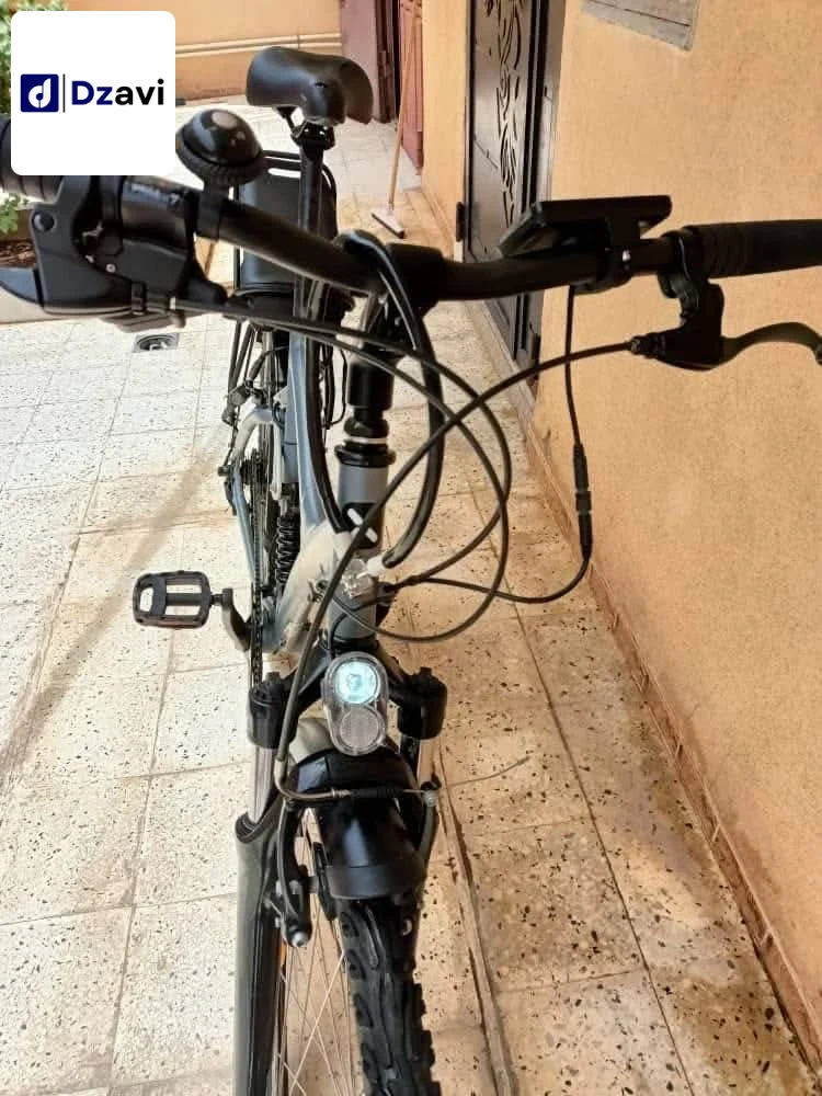 vélos électriques à vendre à 24 GUELMA