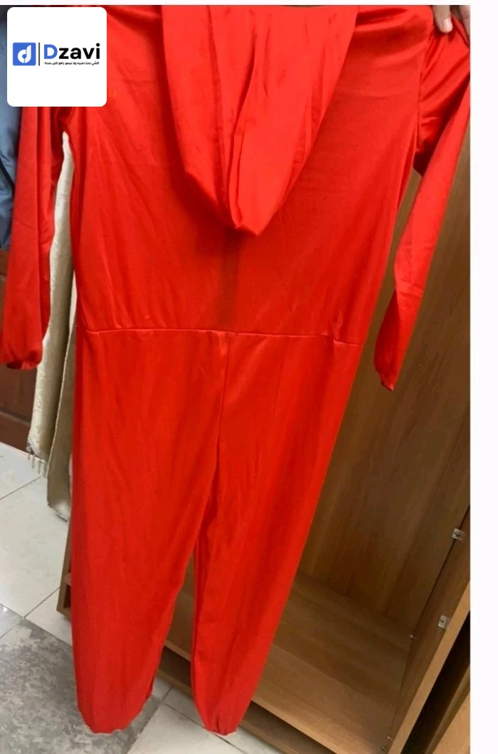 Costumes, manteaux et vestes à vendre à 4 OUM EL BOUAGHI