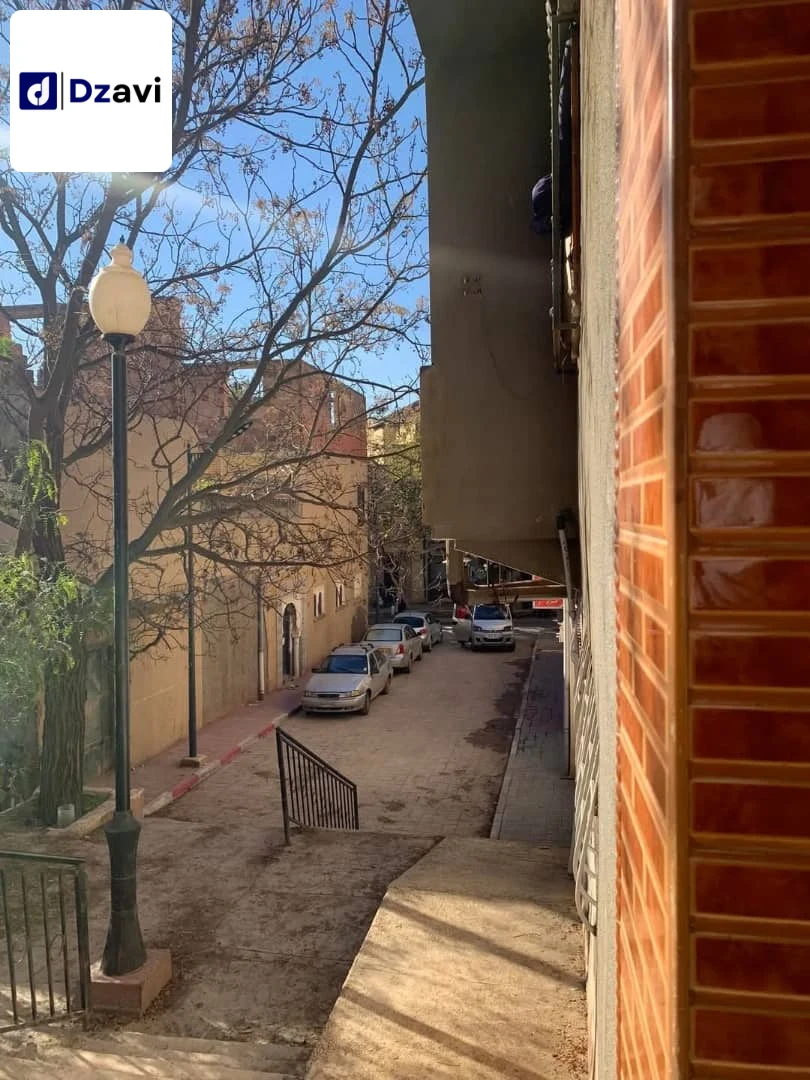 Villas À vendre à 44 AIN DEFLA