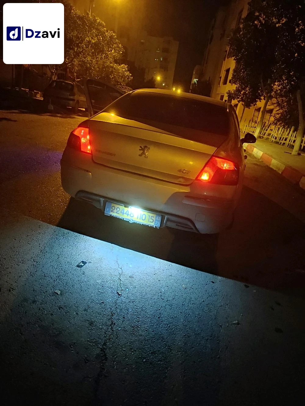 Peugeot À vendre à 15 TIZI OUZOU
