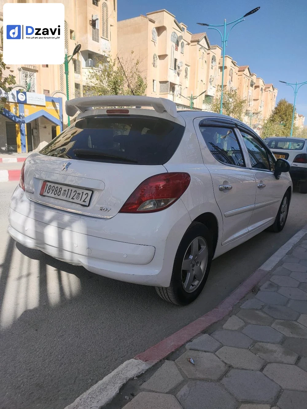 Voitures Peugeot à 12 TEBESSA