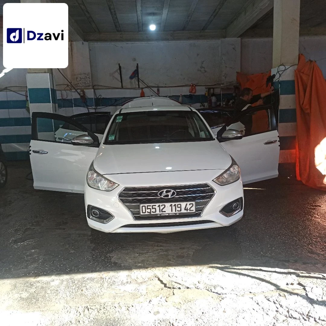 Hyundai À vendre à 42 TIPAZA