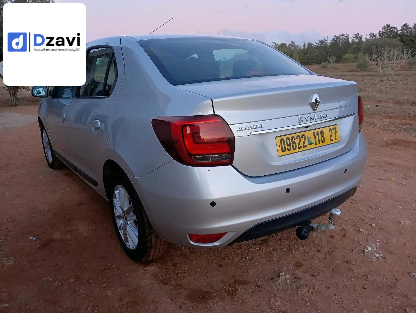 Voitures Renault à 27 MOSTAGANEM