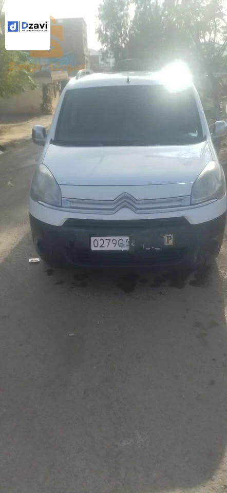 Voitures Citroen à 9 BLIDA