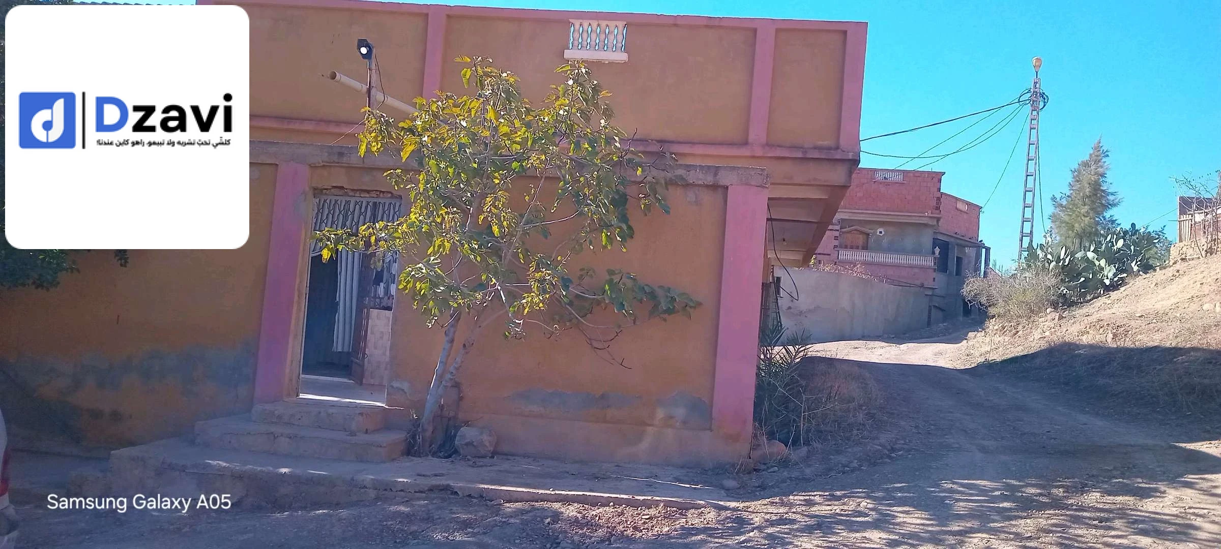 Maisons Traditionnelles À vendre à 2 CHLEF superficie 5 m2