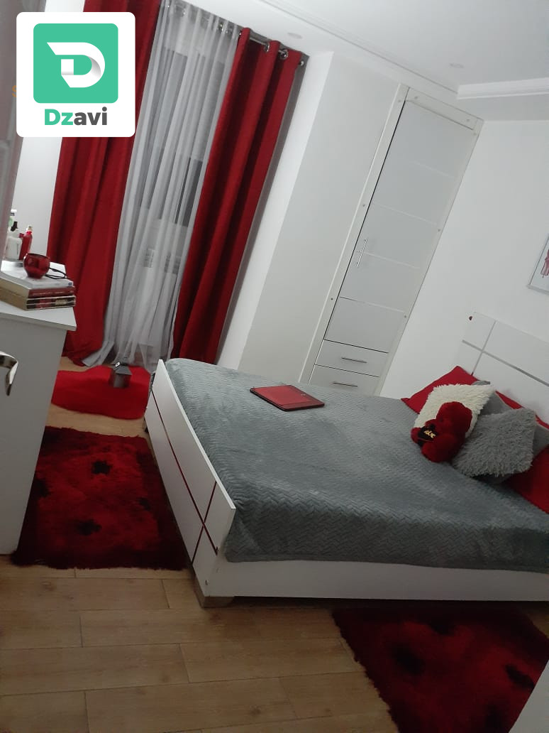 appartement F4 résidence lyrina 