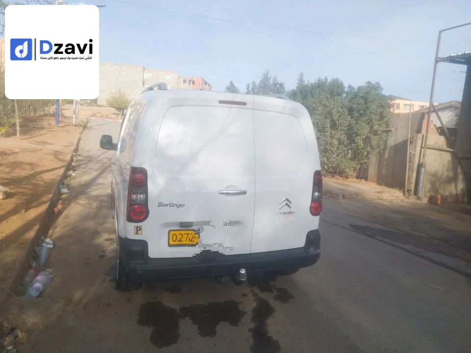 Voitures Citroen à 9 BLIDA