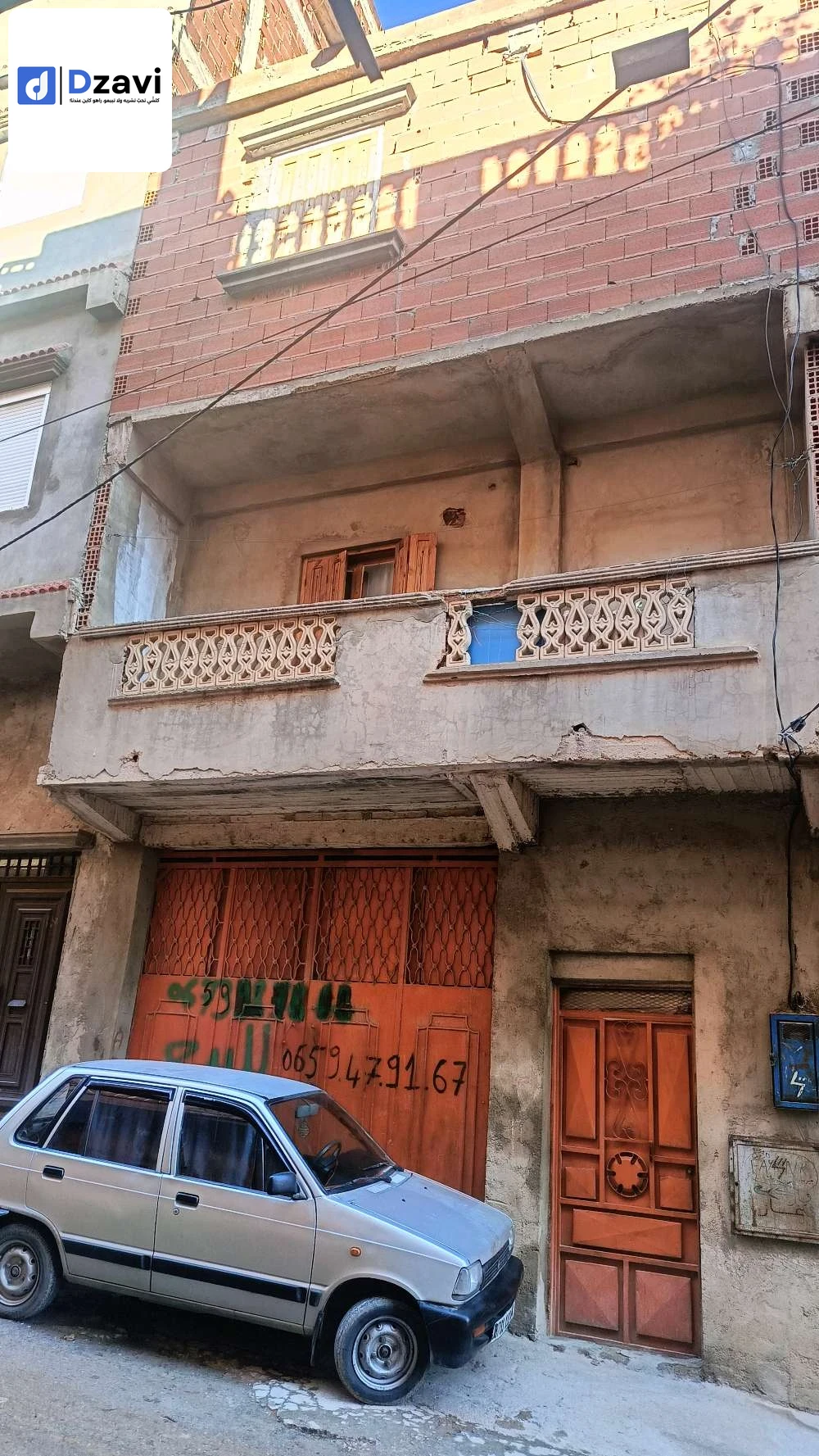 Maisons Traditionnelles À vendre à 24 GUELMA superficie 120 m2