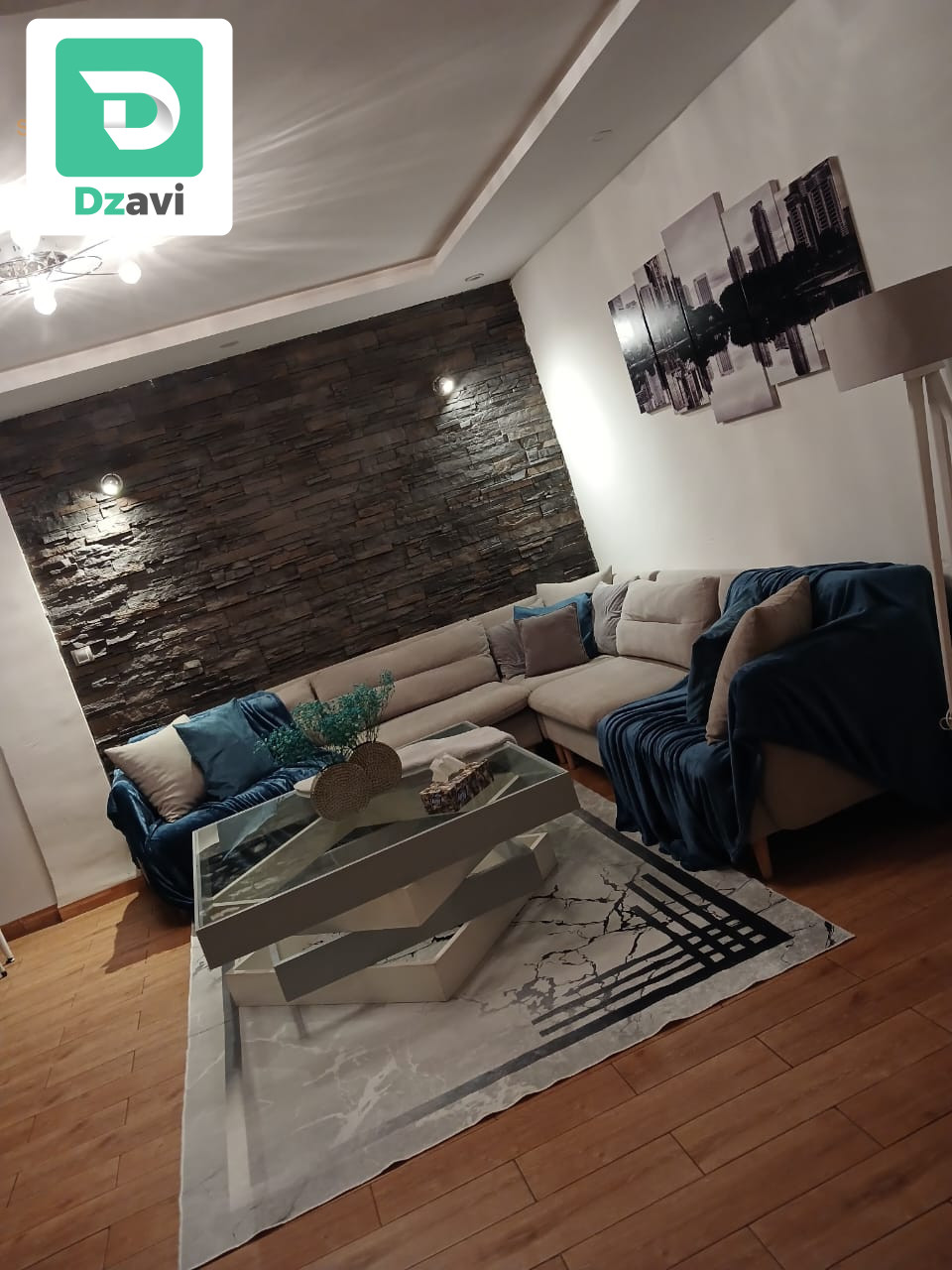 appartement F4 résidence lyrina 