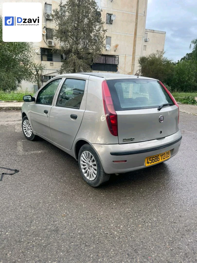 Voitures Fiat à 9 BLIDA