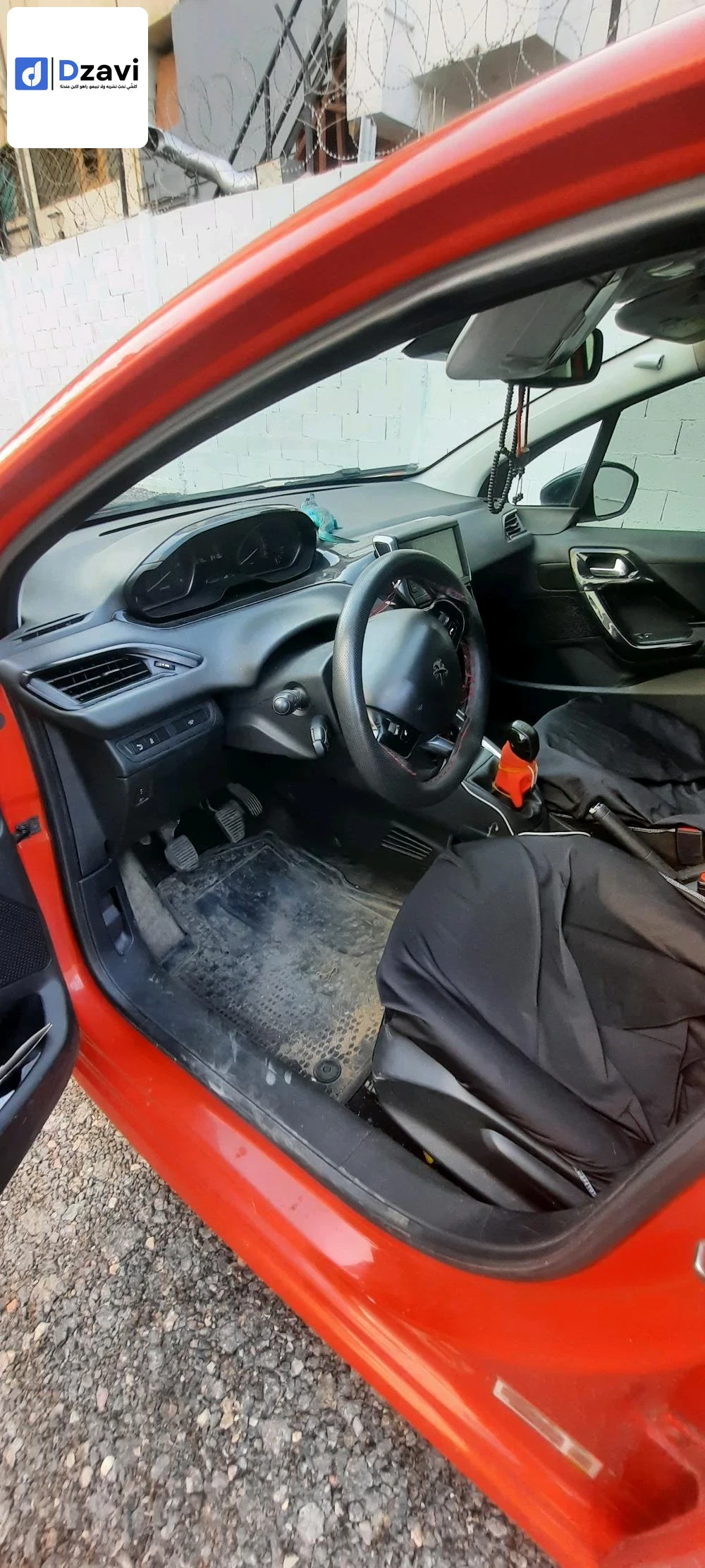 Voitures Peugeot à 23 ANNABA