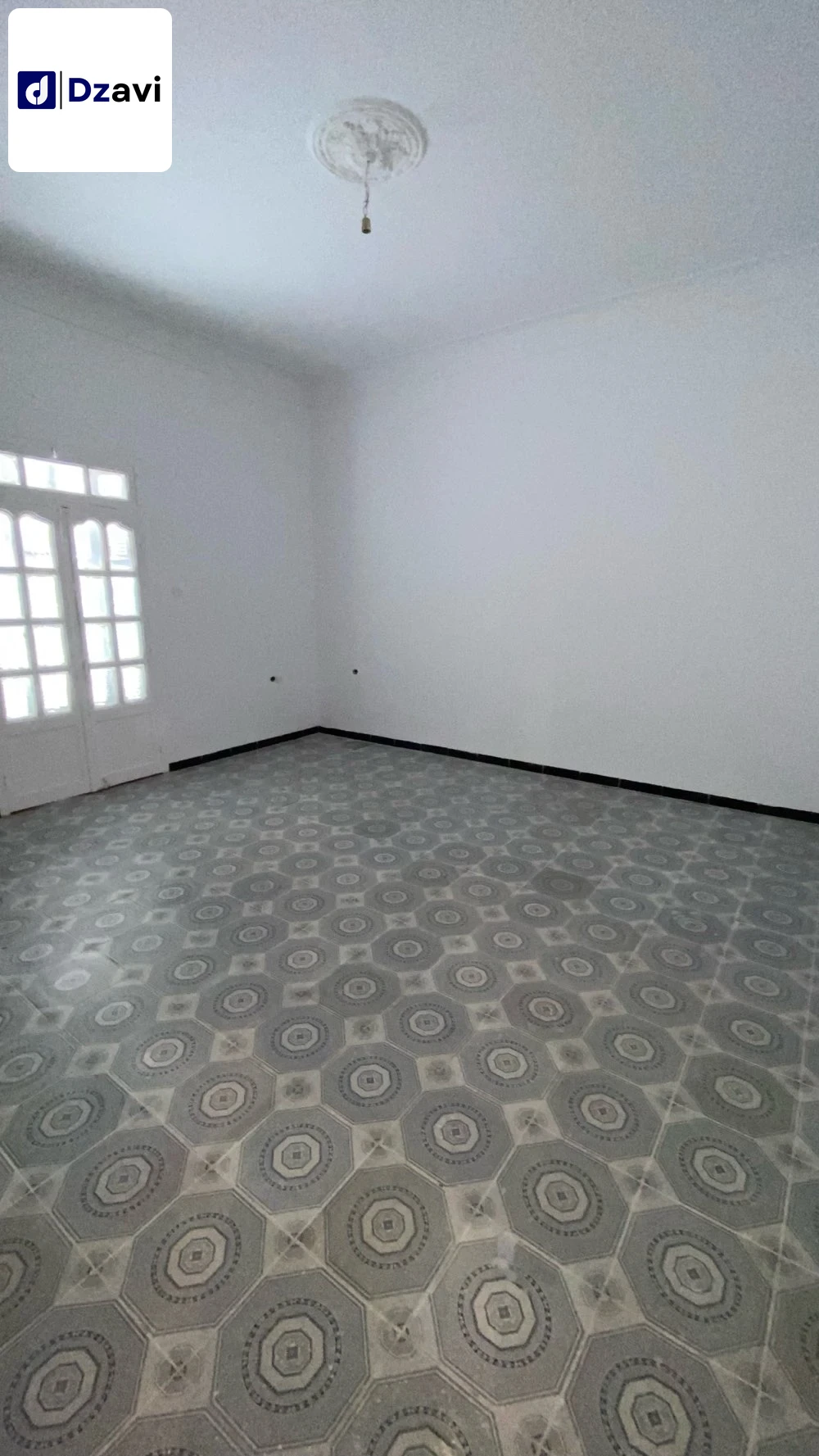 Villas À vendre à 28 M'SILA
