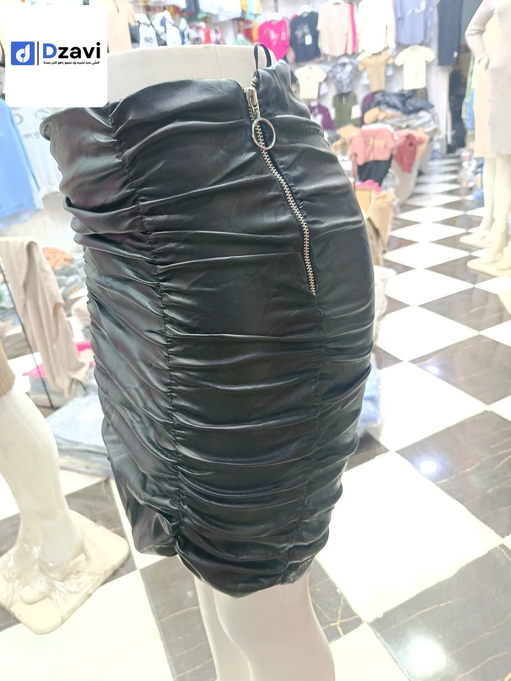 Vêtements de détente et vêtements de nuit à vendre à 16 ALGER