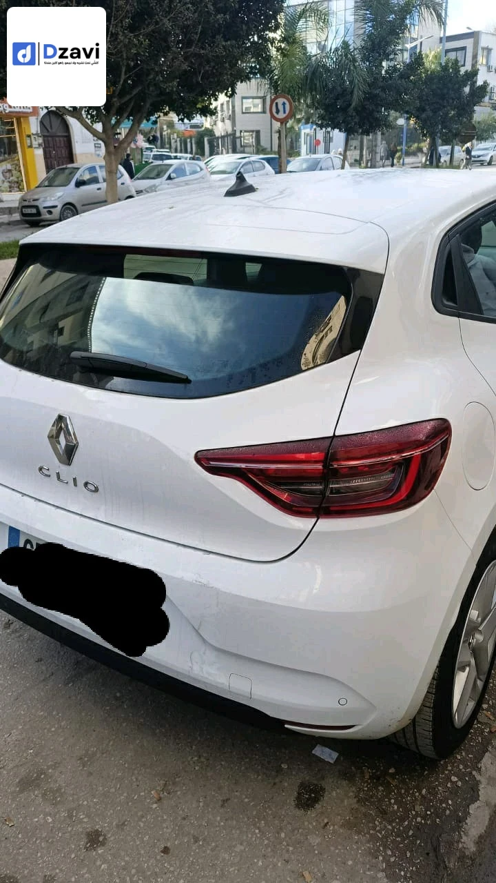 Voitures Renault à 34 BORDJ BOU ARRERIDJ